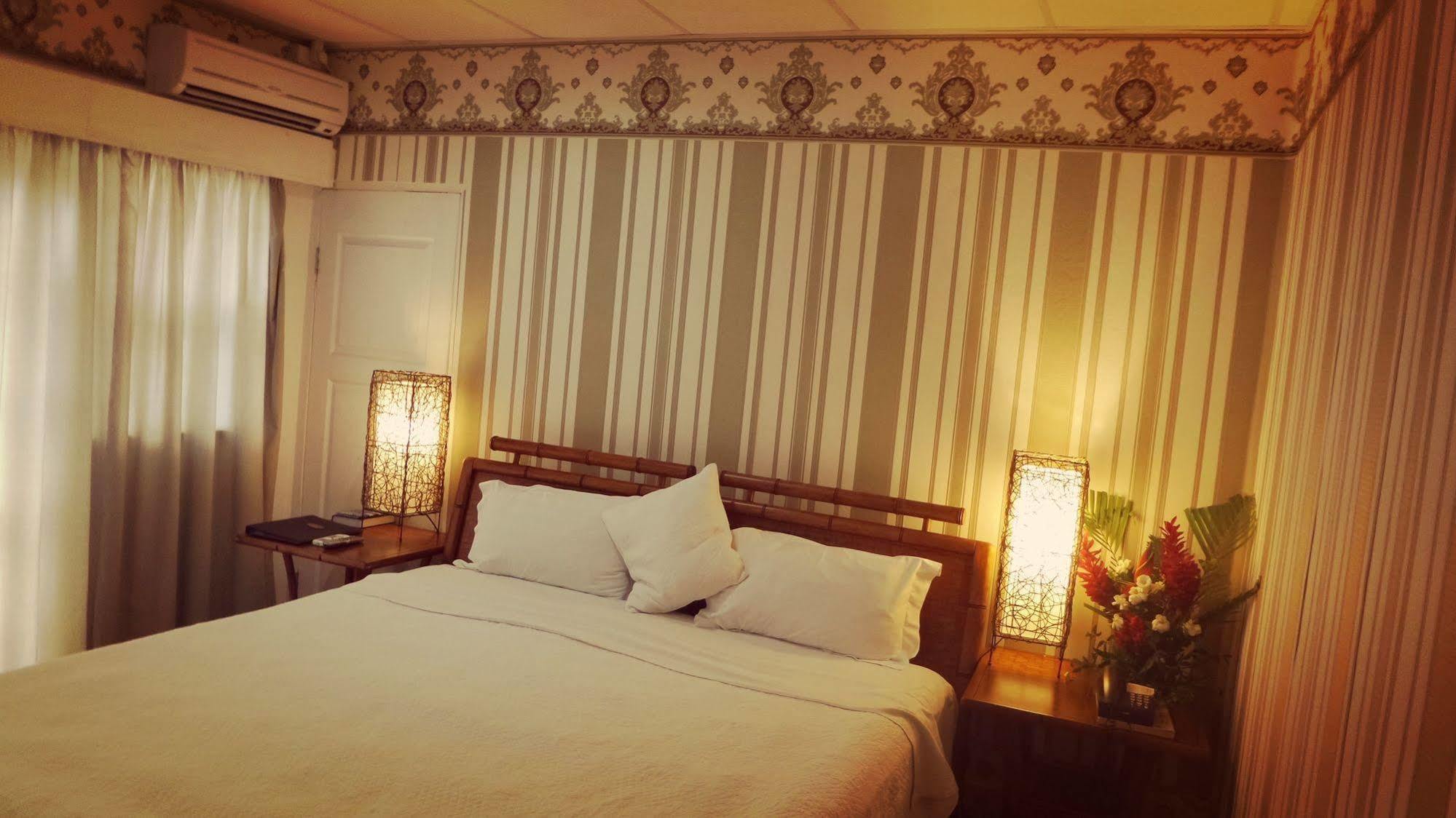 Little Italy Hotel Nuku'alofa Εξωτερικό φωτογραφία